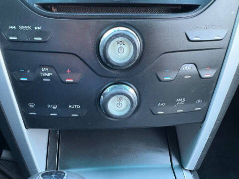 2012 Ford Explorer XLT