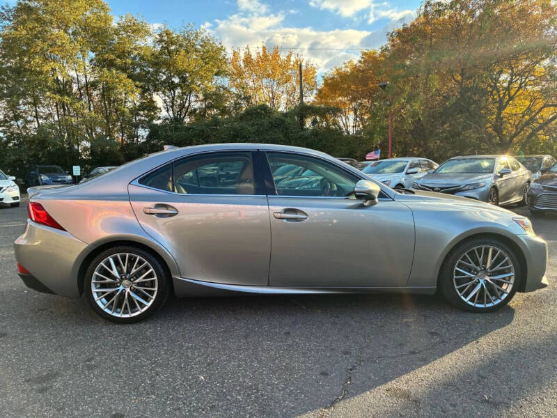 2016 Lexus IS 300