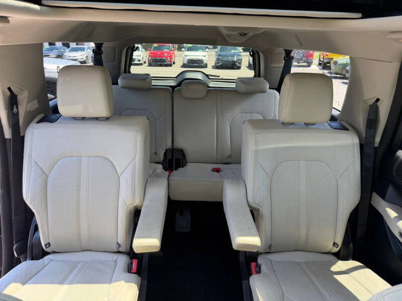 2020 Ford Expedition MAX Platinum