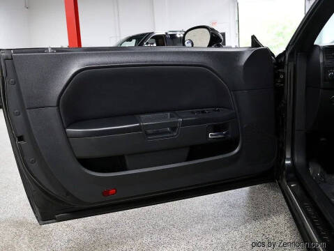 2010 Dodge Challenger SE