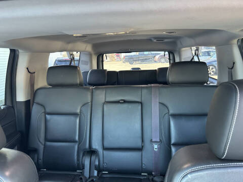 2017 Chevrolet Suburban LT