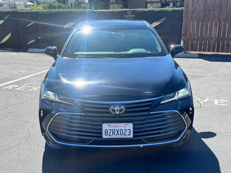 2022 Toyota Avalon Hybrid Limited