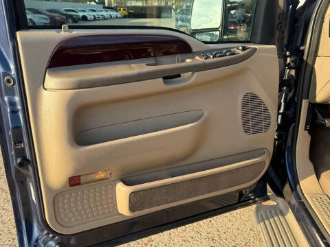 2003 Ford Excursion Eddie Bauer