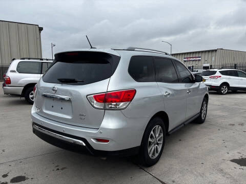 2016 Nissan Pathfinder S