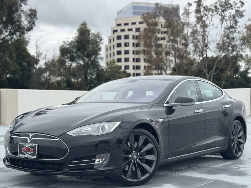 2013 Tesla Model S