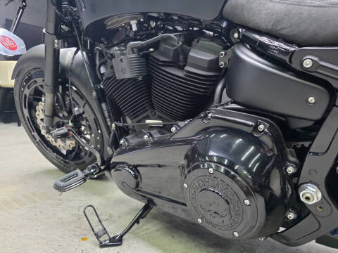 2020 Harley-Davidson Custom