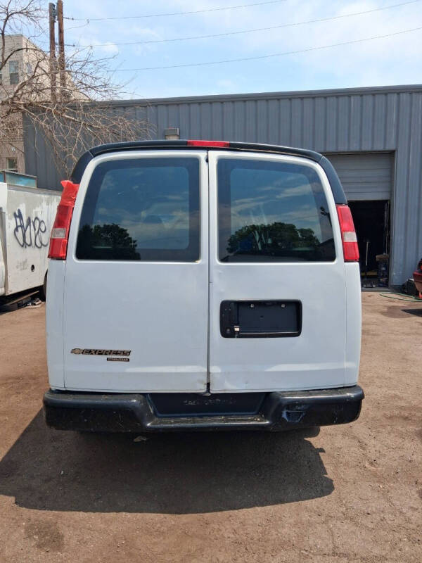 2015 Chevrolet Express 3500
