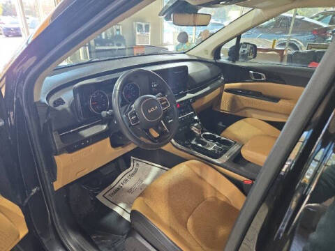 2023 Kia Carnival EX