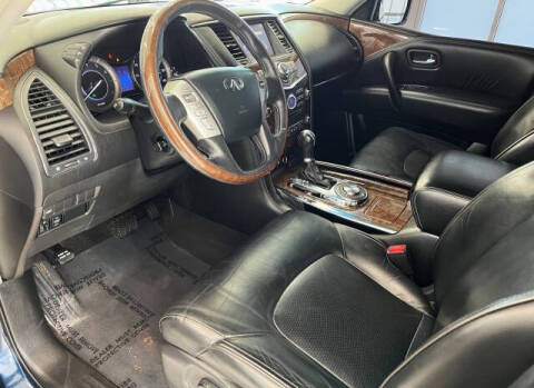 2017 Infiniti QX80 Signature Edition