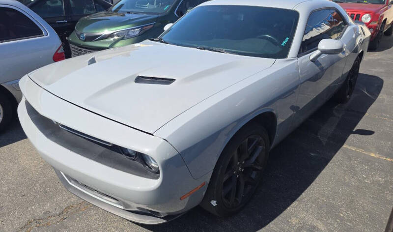 2021 Dodge Challenger SXT
