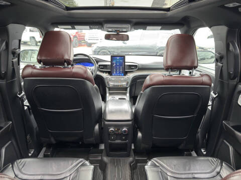 2020 Ford Explorer Platinum