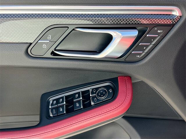 2023 Porsche Macan GTS