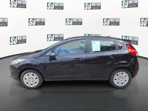 2014 Ford Fiesta S