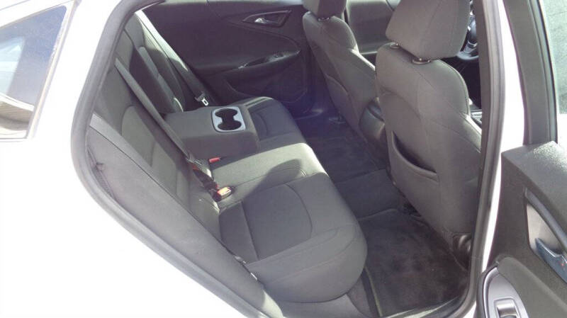 2017 Chevrolet Malibu LS