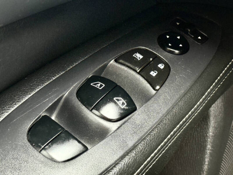 2018 Nissan Pathfinder Platinum