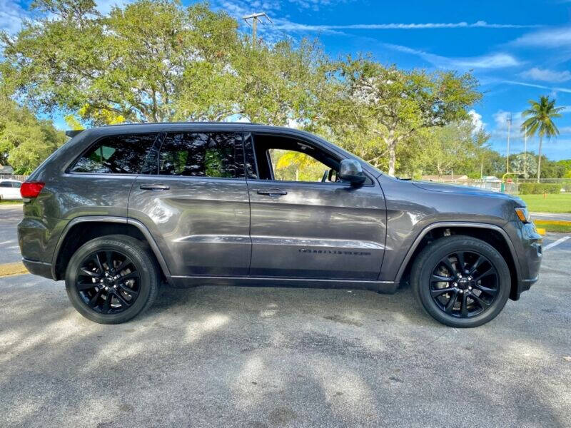 2018 Jeep Grand Am SUV - $20,995