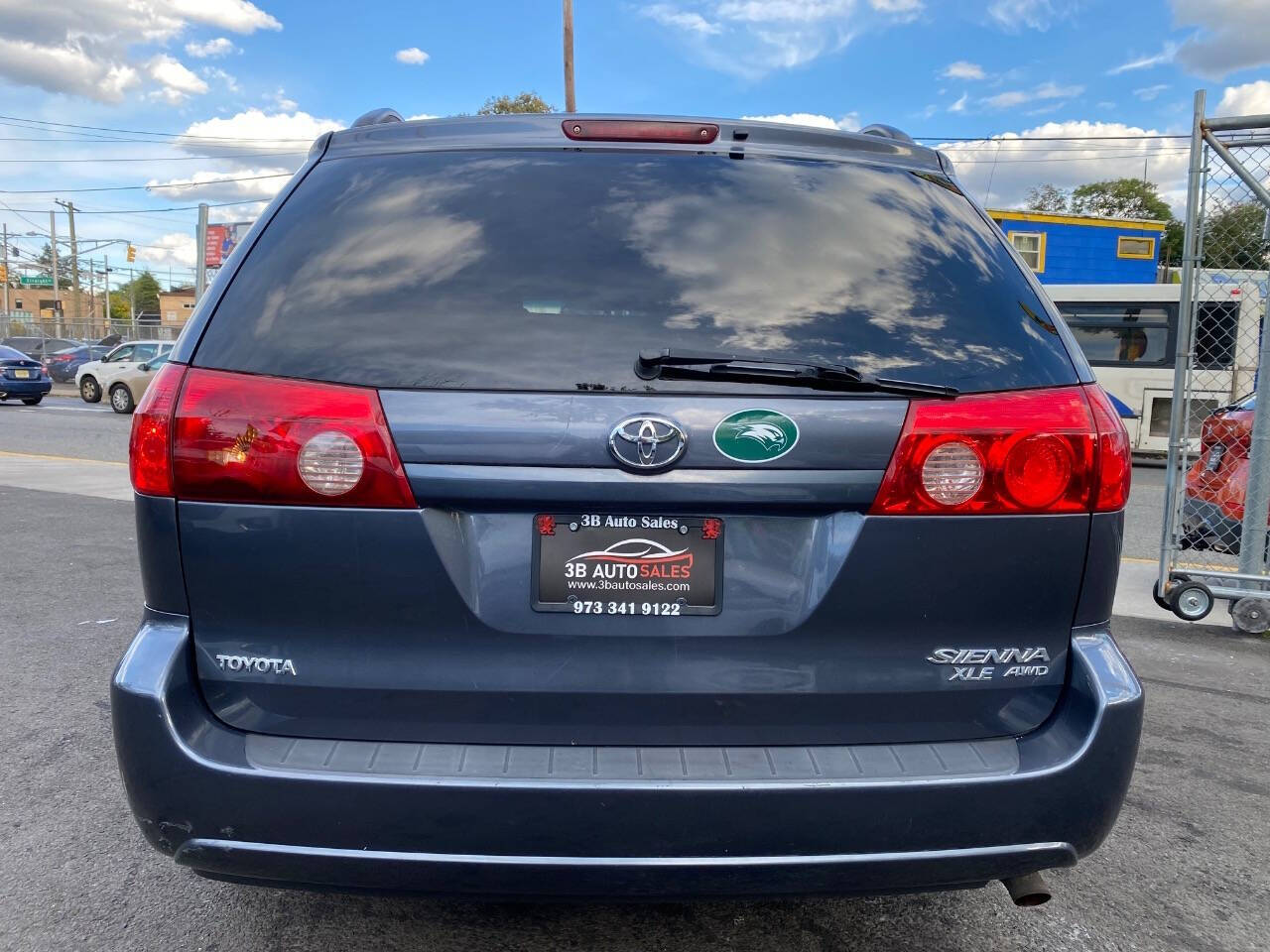 2006 Toyota Sienna for sale at 3B Auto Sales in Paterson, NJ