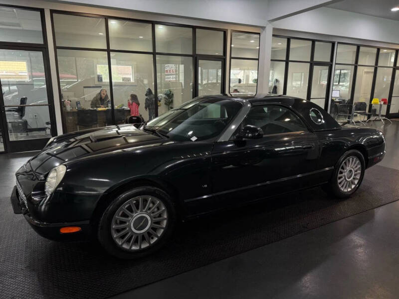 2004 Ford Thunderbird Deluxe
