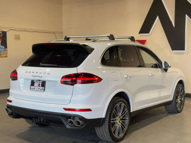 2017 Porsche Cayenne S
