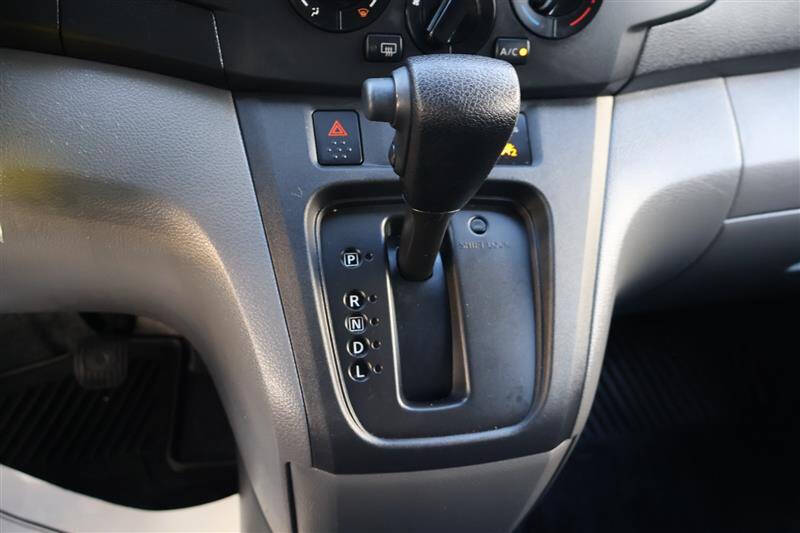 2019 Nissan NV200 SV