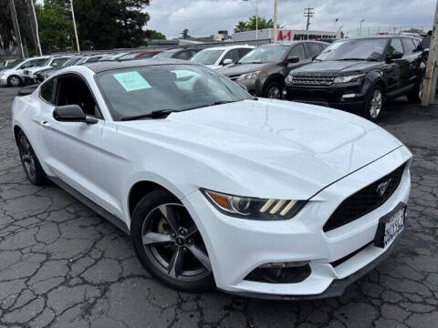 2015 Ford Mustang V6