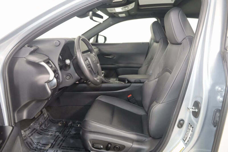 2023 Lexus UX 250h Premium