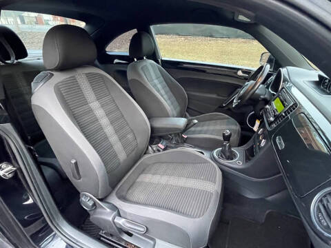 2013 Volkswagen Beetle Turbo PZEV Fender Edition