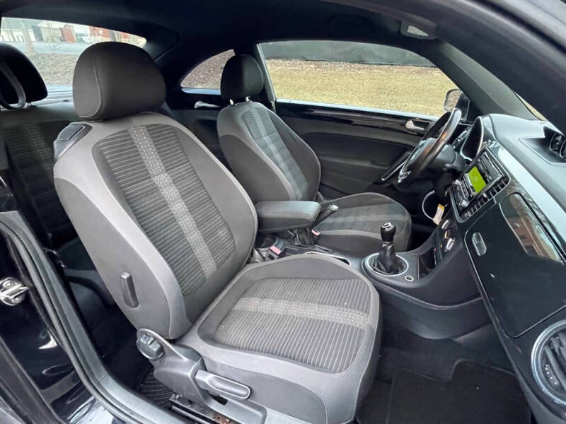 2013 Volkswagen Beetle Turbo PZEV Fender Edition