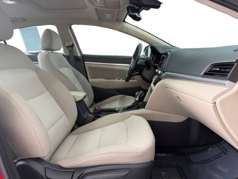 2019 Hyundai Elantra