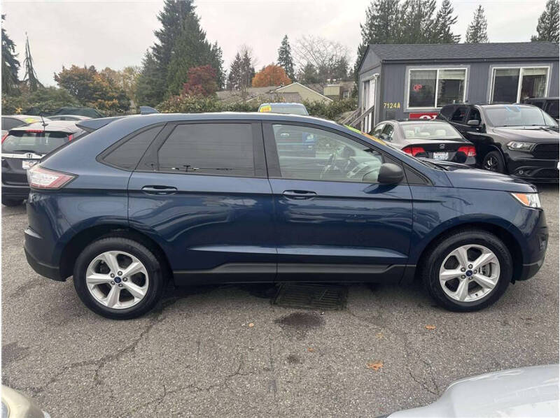 2017 Ford Edge SE