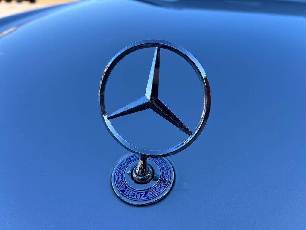 2006 Mercedes-Benz E-Class 14