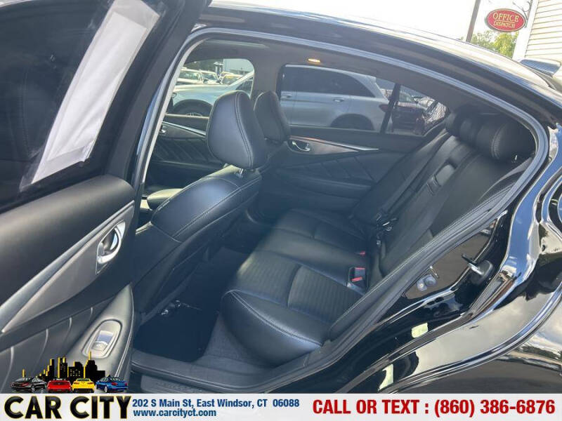 2015 Infiniti Q50 Premium