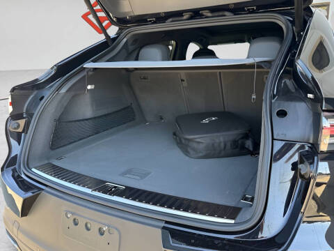 2022 Porsche Cayenne