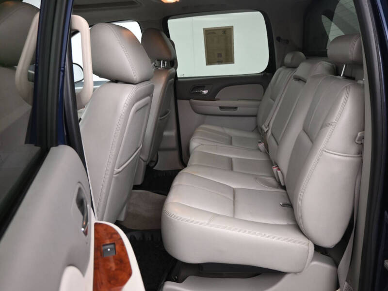 2011 Chevrolet Avalanche LT