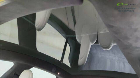 2022 Tesla Model S Plaid