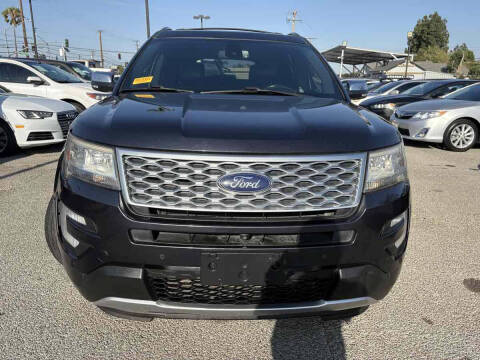 2017 Ford Explorer Platinum