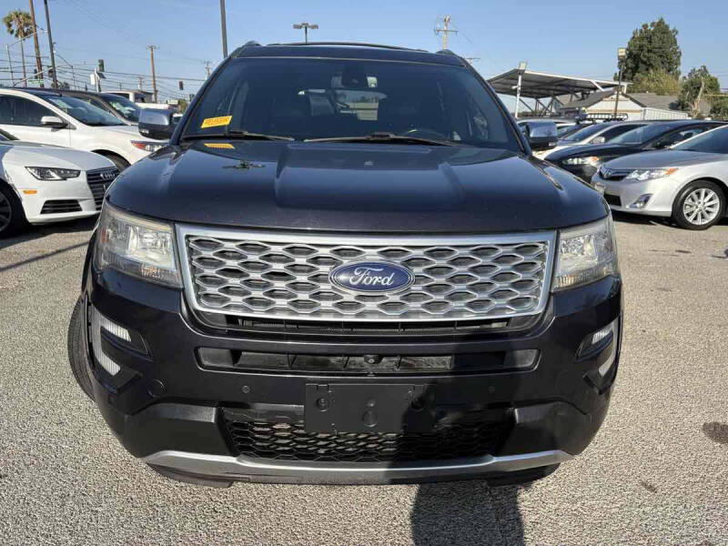 2017 Ford Explorer Platinum