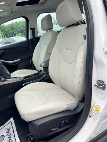 2016 Ford Focus Titanium