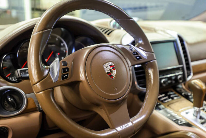 2011 Porsche Cayenne Turbo