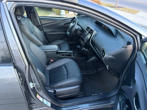 2020 Toyota Prius XLE AWD-e