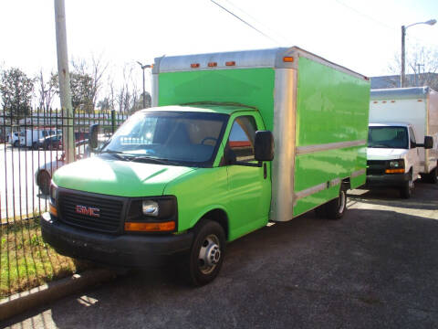 2007 GMC Savana Cutaway for sale at A & A IMPORTS OF TN in Madison TN