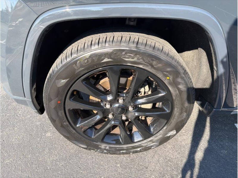 2017 Jeep Grand Cherokee Altitude