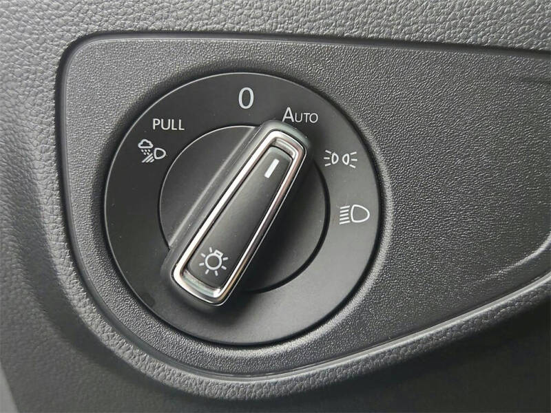 2020 Volkswagen Atlas Cross Sport V6 SEL Premium 4Motion