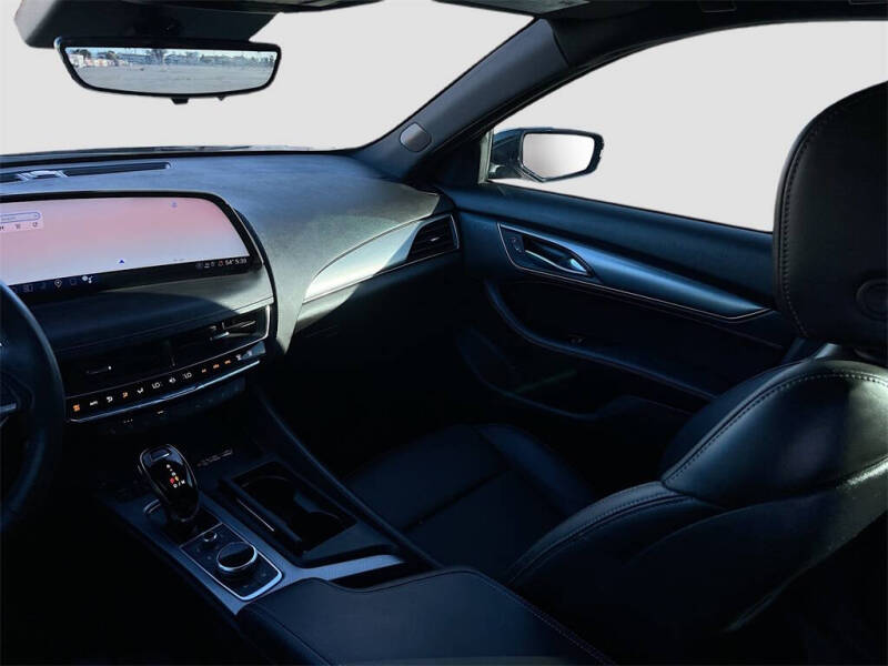 2025 Cadillac CT5 Premium Luxury