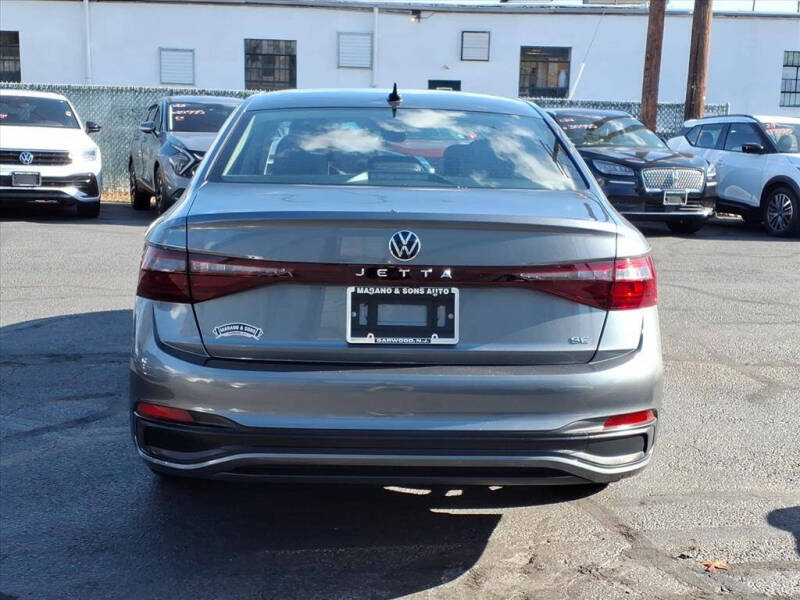 2025 Volkswagen Jetta SE