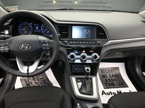 2019 Hyundai Elantra