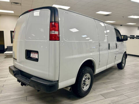 2020 Chevrolet Express 2500
