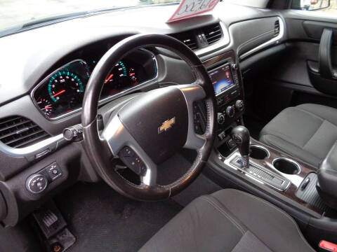 2017 Chevrolet Traverse LT