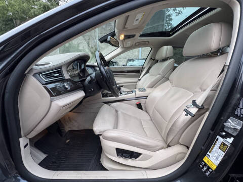 2012 BMW 7 Series 750Li xDrive
