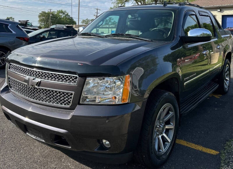 2011 Chevrolet Avalanche LTZ